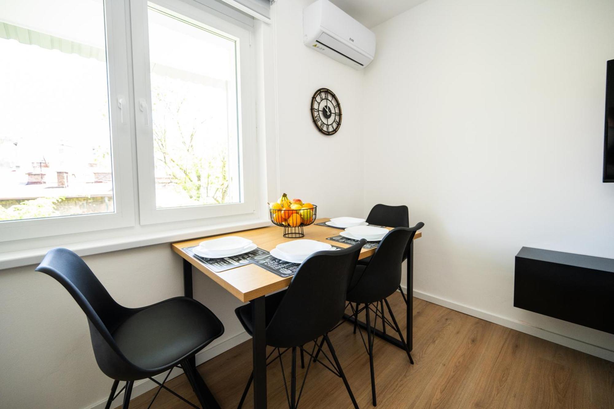 Bright 2Bdr Apartment With Balcony - Free Parking SJJ Exterior photo